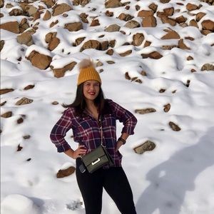 Meet your Posher, Lovely